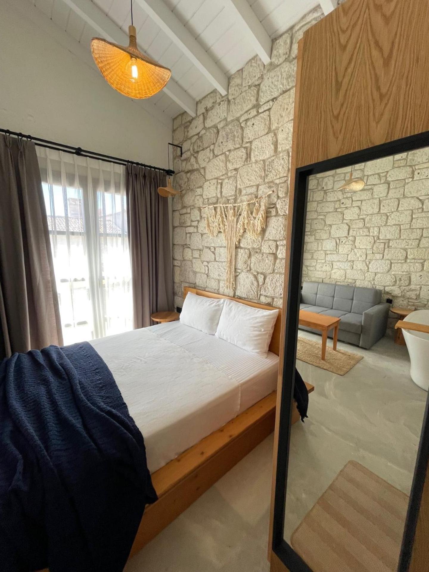 Rhea Alacati Boutique Hotel Bagian luar foto
